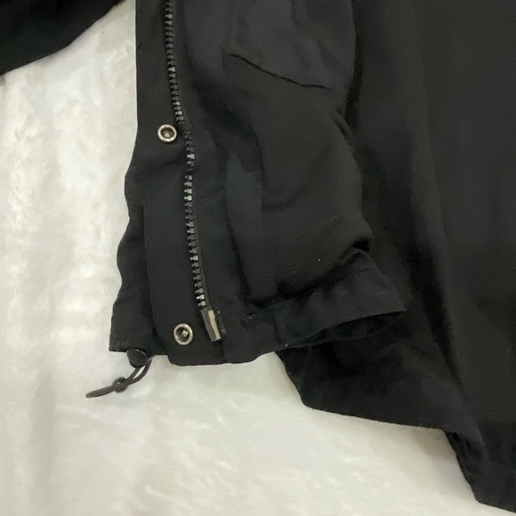 Carhartt Women's Waterproof Breathable  Jacket in Black - Picture 12 of 13